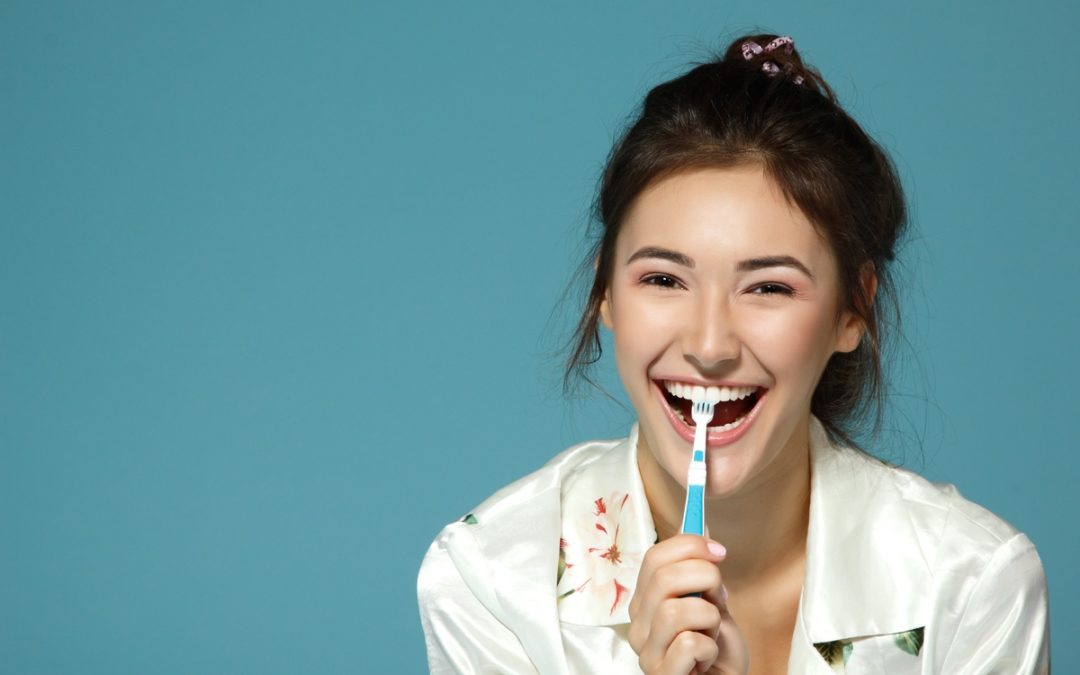 “Smile Bright: Essential Tips for Maintaining Oral Health”